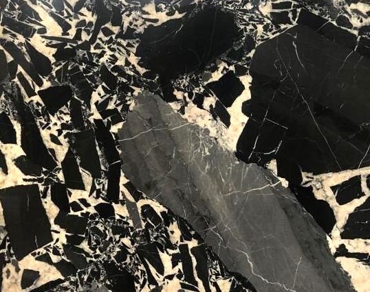 BLACK AND WHITE ANTIQUE MARBLE