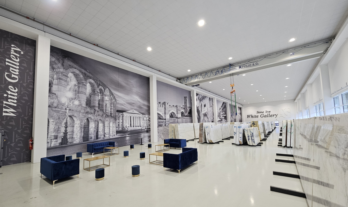 stonw live white gallery 2024